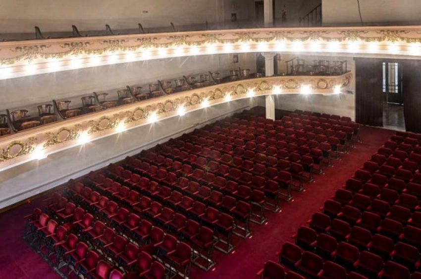 Con una propuesta inédita, el Teatro Roma de Avellaneda celebra su 120º aniversario